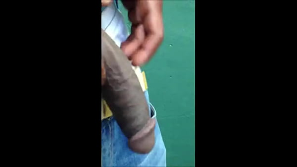 Negro Vagabundo Follando Muy Duro thumbnail