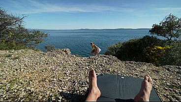 Nonton Some Stranger On A Nudist Beach, And I Lost Control. A Huge Load Of Cum All Over My Face. Pov thumbnail