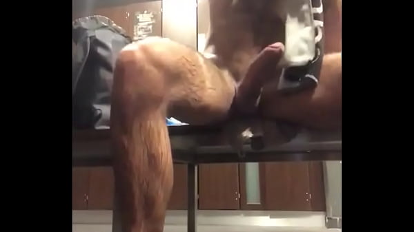 Pau duro no vesti&aacute_rio