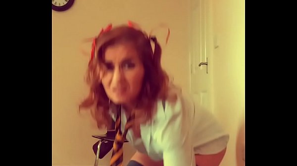 Play MP4 - Tiny milf Brit pees herself in desperation&colon; cosplay fan requested