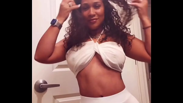 It&rsquo;s Goddess Sunday! Let me see y&rsquo;all in white threadPost with links & RT a few! 