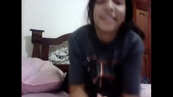 Play MP4 - rosalatina hot recording from her cell phone