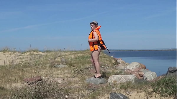 Nonton Beach Lifeguard 3 thumbnail