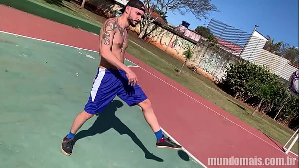 Play MP4 - Depois do treino aquela putaria no vestiario&excl;