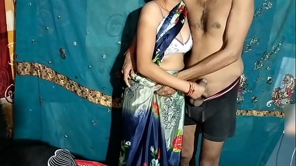 Play MP4 - Dever Bhabhi" Hot- Seen Desi -xxx video"