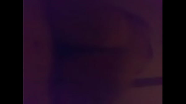 Casal ga&uacute_cho poa