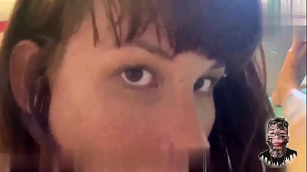 Play MP4 - Tava em casa meu irm&atilde;o Dluquinhaa acabou chegando com a amiga de escola&comma; a Sarinha Schmitt pra chupar um pau gostoso &ast; Fortal Filmes &ast; &ast; Dluquinhaa &ast;