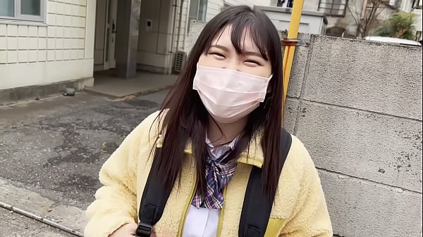 経験人数2人　 女校生 制服 ハメ撮り 中出し 巨乳 爆乳 パイズリ thumbnail