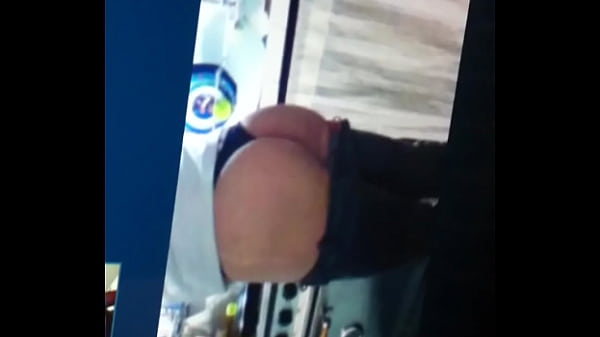 Play MP4 - argentina ense&ntilde;andome la colita por videochat