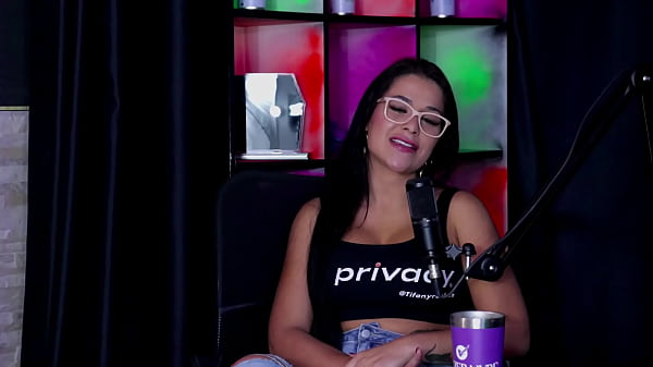 Nonton Ama Dar O Cu Mas N&atilde;o Gostou Em Sua Primeira Vez, N&atilde;o Consegue Goza Sobre Produtora... - Emily Louise (watch On: Sheer/red) thumbnail