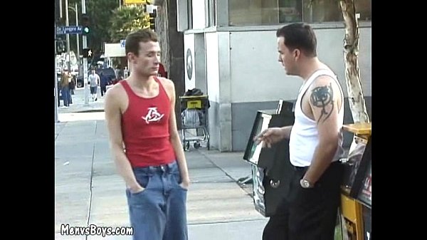 Play MP4 - Hung daddy gives lovely gay twink what he needs