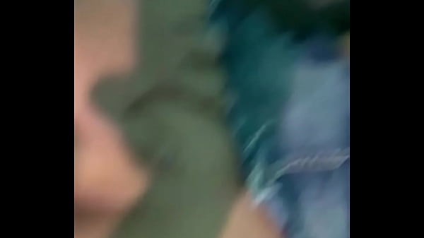 Comendo a novinha da universidade