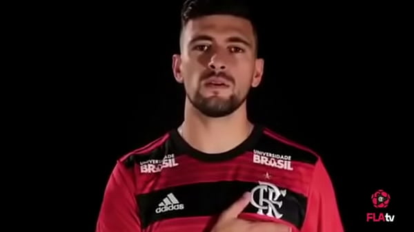 Uruguaio Gostoso Comendo Cu de Maria