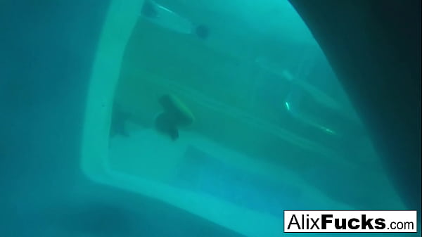 Hot babes have some fun