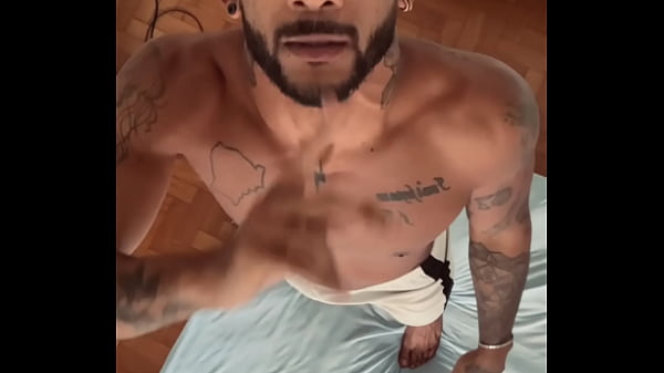 Play MP4 - Caio and Ian&colon; I Hid A Cam In Our Room&excl;