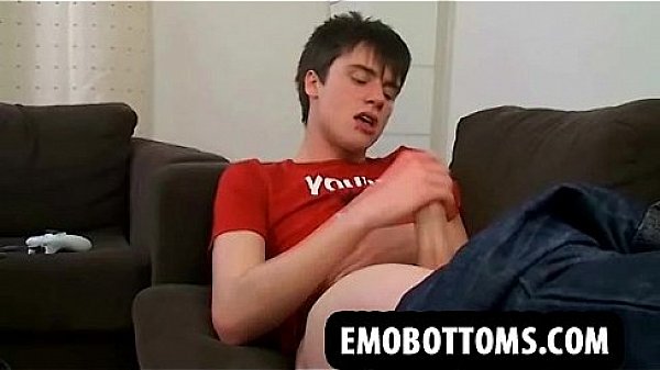 This sexy emo twink is masturbating his big cock 