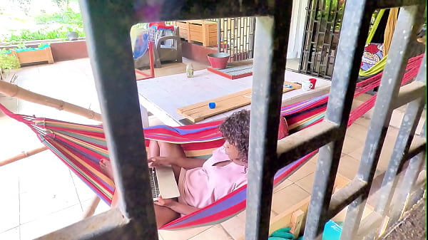 Nonton Lazy Sunday On The Patio: Flow Gets Caught Mastrubating In Her Hammock thumbnail