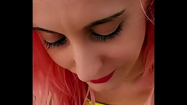 Play MP4 - She blows my cock at the seaside with a nice view