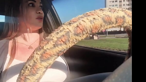 Play MP4 - Fui sorteado pedi um app veio a motorista milf gostosa pelas ruas do RJ&period; Ganhei um chupdriver na pica