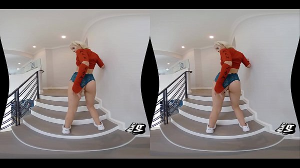 Play MP4 - Goldie Glock - WankzVR - Cocked Glock