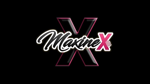 Nonton Helpless & Bound Maxine X Is Looking Good In The Bdsm Dungeon! thumbnail