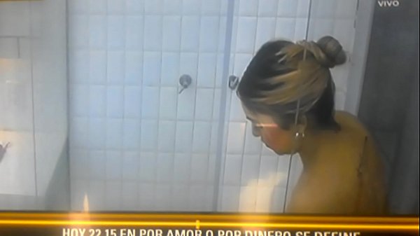 Play MP4 - CAMILA BA&Ntilde;ANDOSE EN PROGAMA PORAMOROPORDINERO