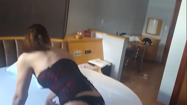 Play MP4 - Casada safada fazendo putaria com amante no motel