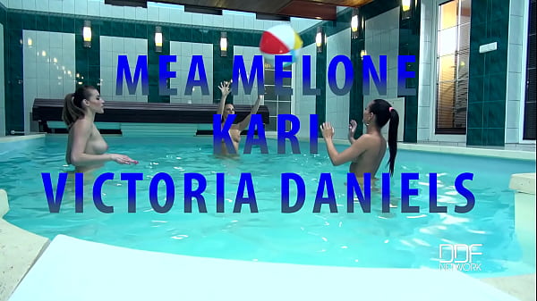 Angels love cock three stunning bombshells share one dick 