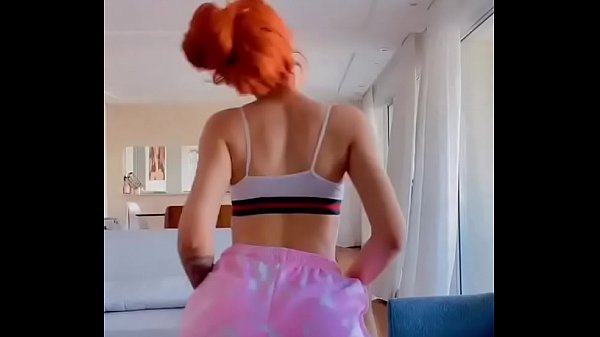 Nonton Ruiva Rebolando thumbnail