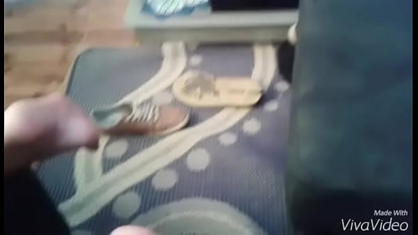 marido sai pra trabalhar e ela vem medar 2