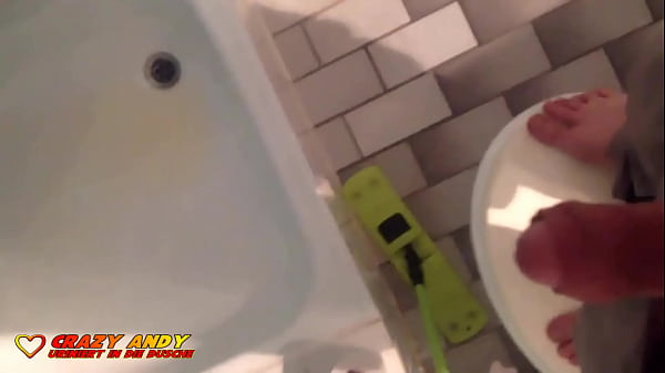 Play MP4 - So macht pissen richtig Spass