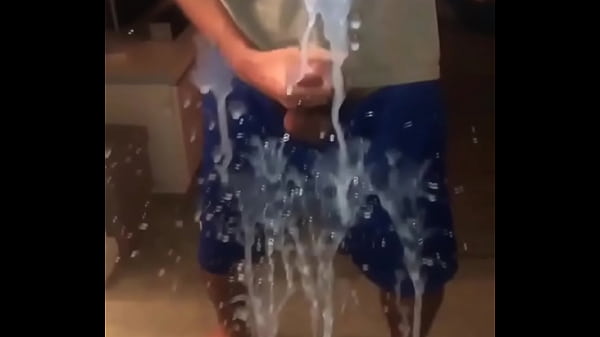 Play MP4 - Se chegar 500 RT solto o v&iacute;deo esse jato de porra no fundo do meu cu&period;