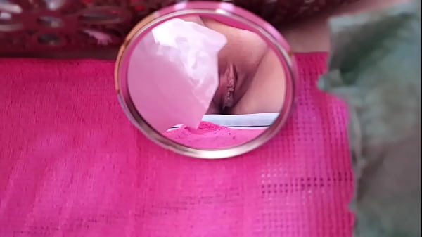 Molhadinha E Rosada Buceta Gostosa Mostrando Tudo thumbnail