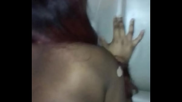 Nonton Throw It Back thumbnail