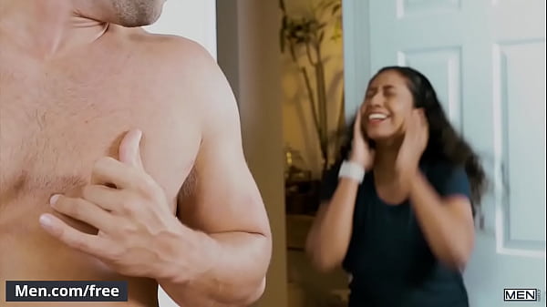 Play MP4 - Men&period;com - &lpar;Jaxton Wheeler&comma; Luke Adams&rpar; - Right In Front Of My Salad Again - Str8 to Gay - Trailer preview