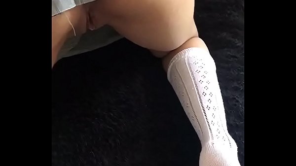 Disfrutando el culo y los pies de petite colegiala mexicanas putas