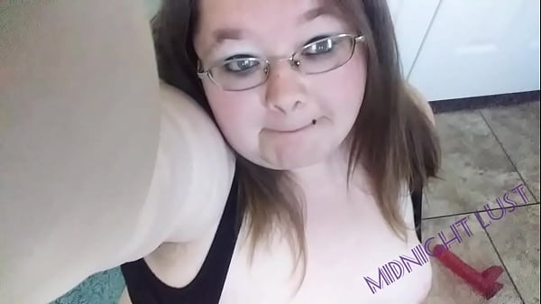 Play MP4 - BBW Midnight Lust Pink Dildo Squirt