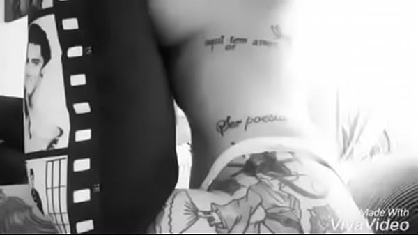 Nonton Ela E O Rei Elvis thumbnail