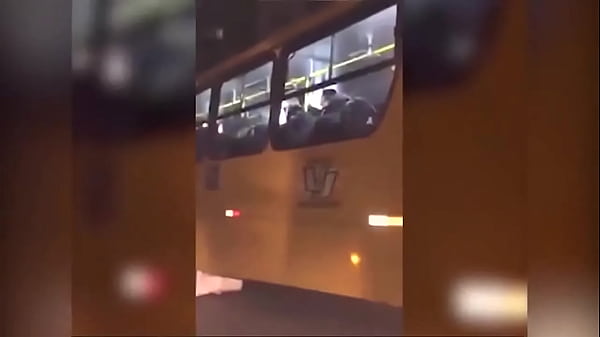 Play MP4 - Motorista sincero at&eacute; demais