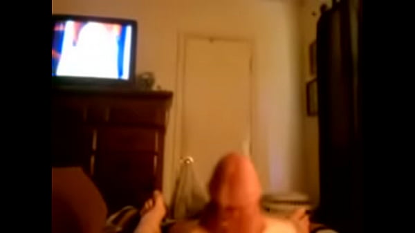 Play MP4 - high velocity cumshot