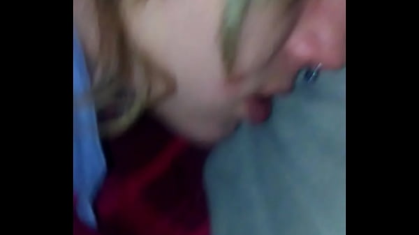 Punk GFs thickass fucked outdoors