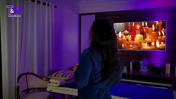 Nonton The Massage Trick Never Fails! She Loves It And Is Very Horny! thumbnail