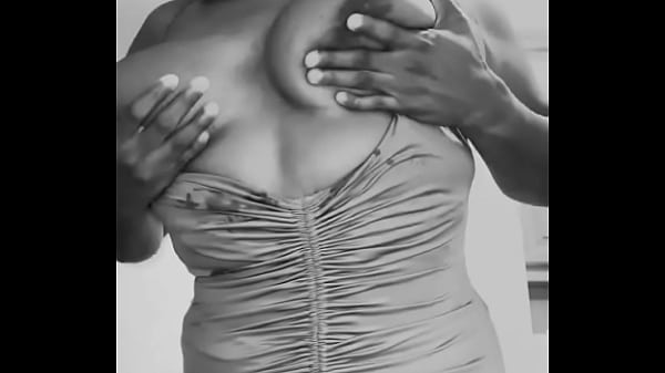 Happy titty tuesday #tittytuesday #teasetuesday #ebonytitties #nobra #bigblacktitties #ebonybbw#transtitties #blacktran