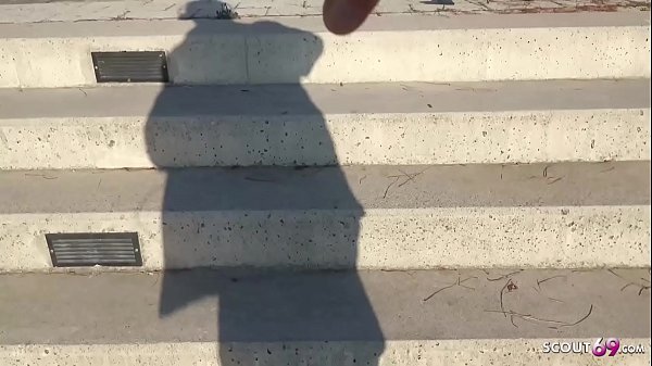 GERMAN SCOUT - Teenymit Zahnspange bei_Casting Anal gefickt