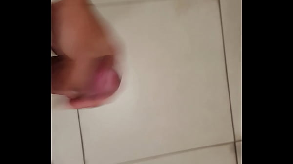 Jalandomela viendo videos