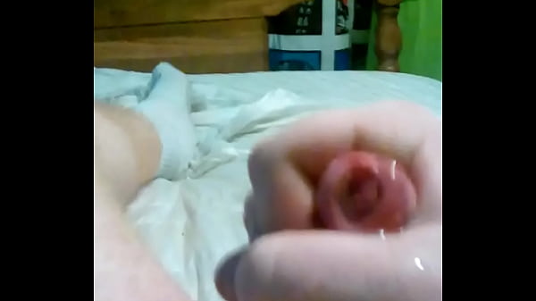 Play MP4 - Me cumming