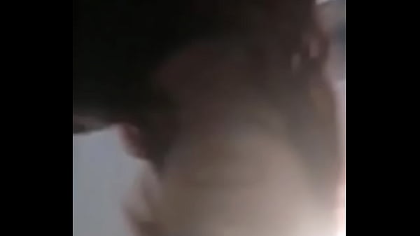 Nonton Tu Veux Que Je L'enl&egrave;ve ??... Deviens Fans thumbnail