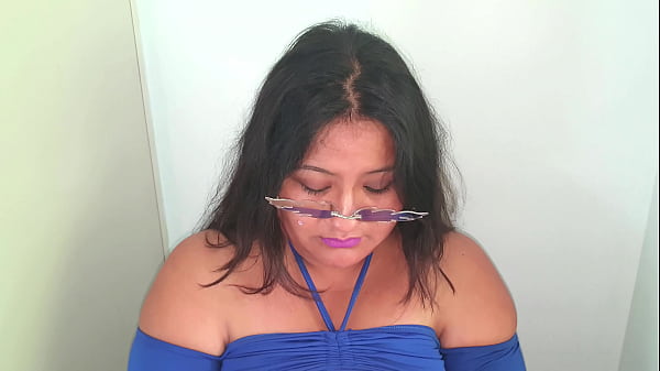 Play MP4 - This dress is not my size but I still swallow cum