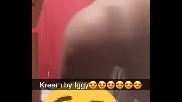 Bonnieeetwerking that fat ass