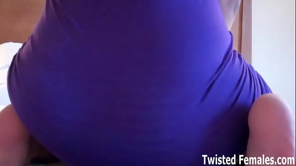 I will_sit on_your face and make you beg for air